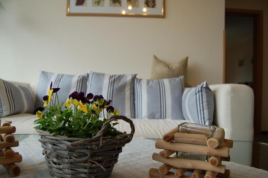 Hotel-Ferienwohnungen Cafe Maarblick シャルケンメーレン 部屋 写真