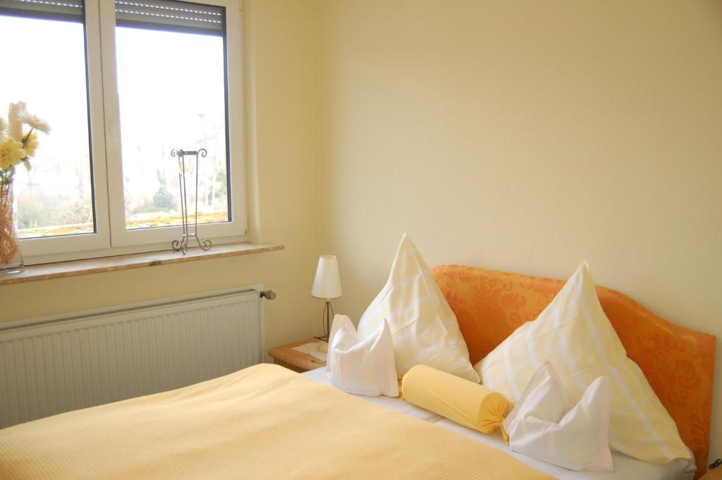 Hotel-Ferienwohnungen Cafe Maarblick シャルケンメーレン 部屋 写真