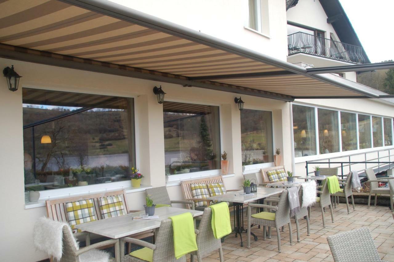 Hotel-Ferienwohnungen Cafe Maarblick シャルケンメーレン エクステリア 写真